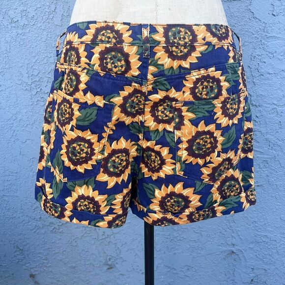 Sunflower Denim Shorts Size 31 Forever 21 90s boho Cottage - Picture 1 of 8